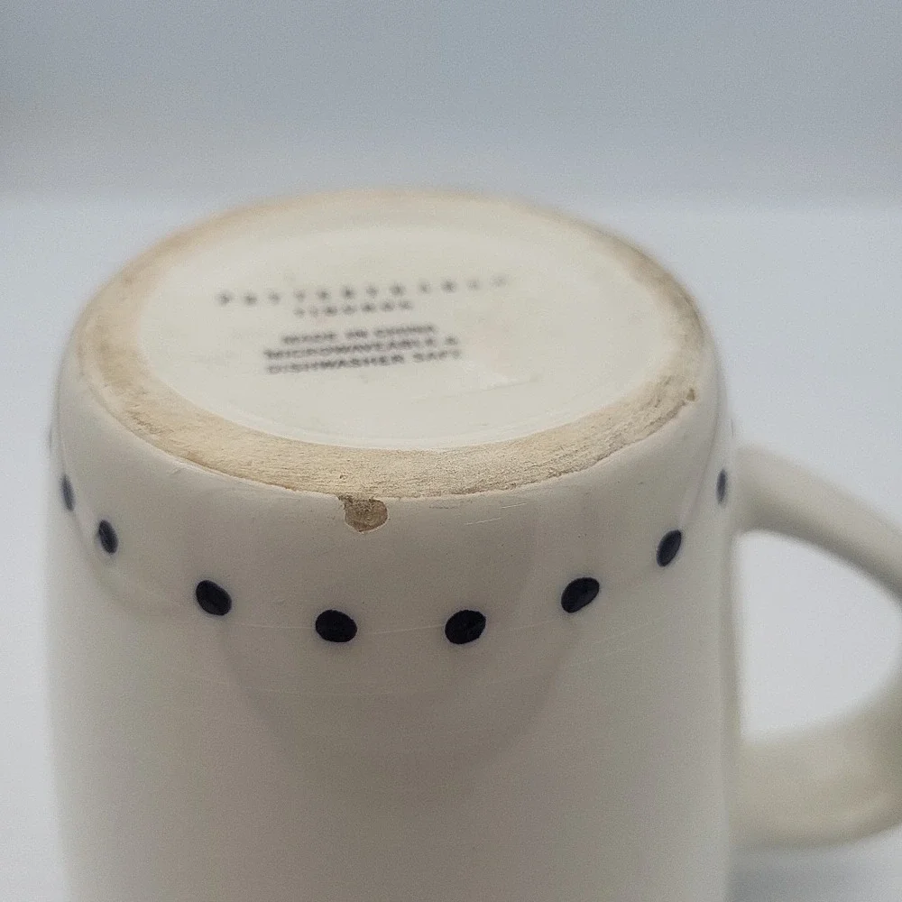 POTTERY BARN TIBURON‎ BLUE CIRCLES Coffe Mug